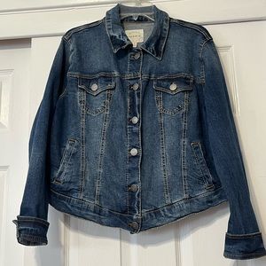 Torrid woman’s stretch jean denim jacket button front pockets plus size 0